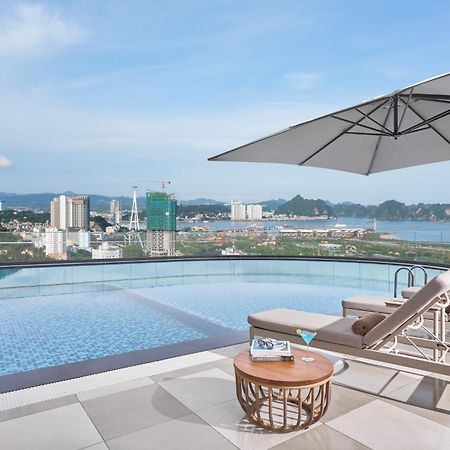 The Yacht Hotel By Dc Hạ Long-öböl Kültér fotó